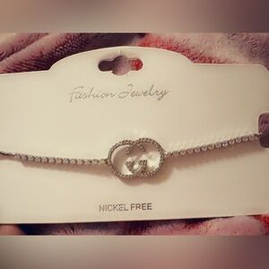 Elegant Silver Bracelet with Crystal Accents